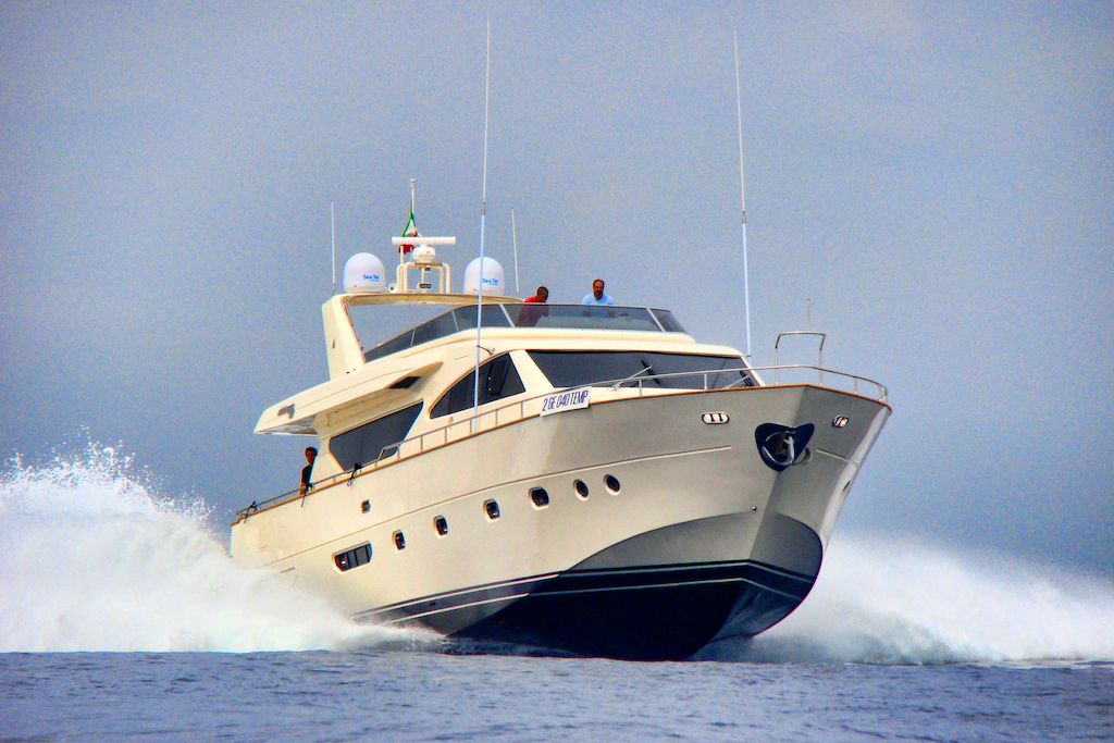private yacht charter sorrento